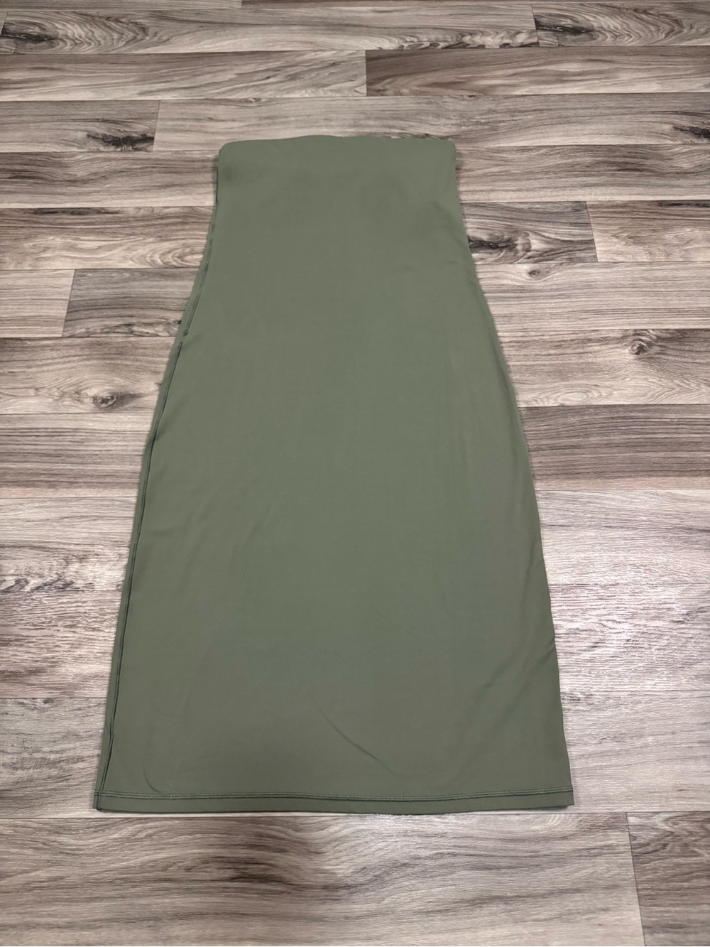 NWT Aerie Offline Real Me Xtra Night Out Tube Dress Size Large Midi Length Green